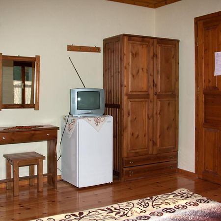 To Petrino Guesthouse Agios Germanos Exterior foto