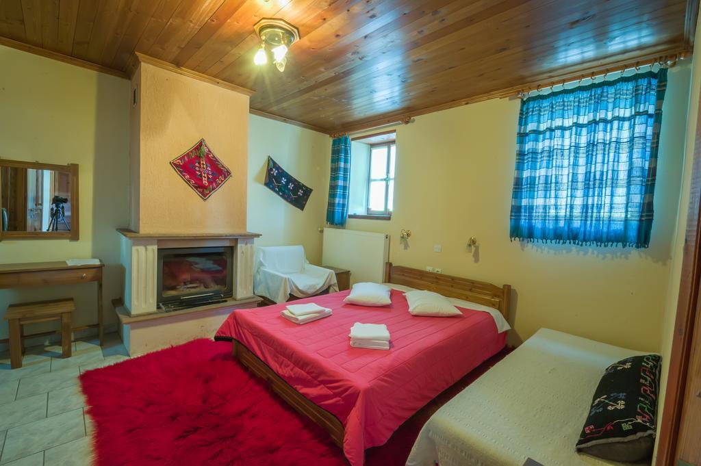 To Petrino Guesthouse Agios Germanos Quarto foto